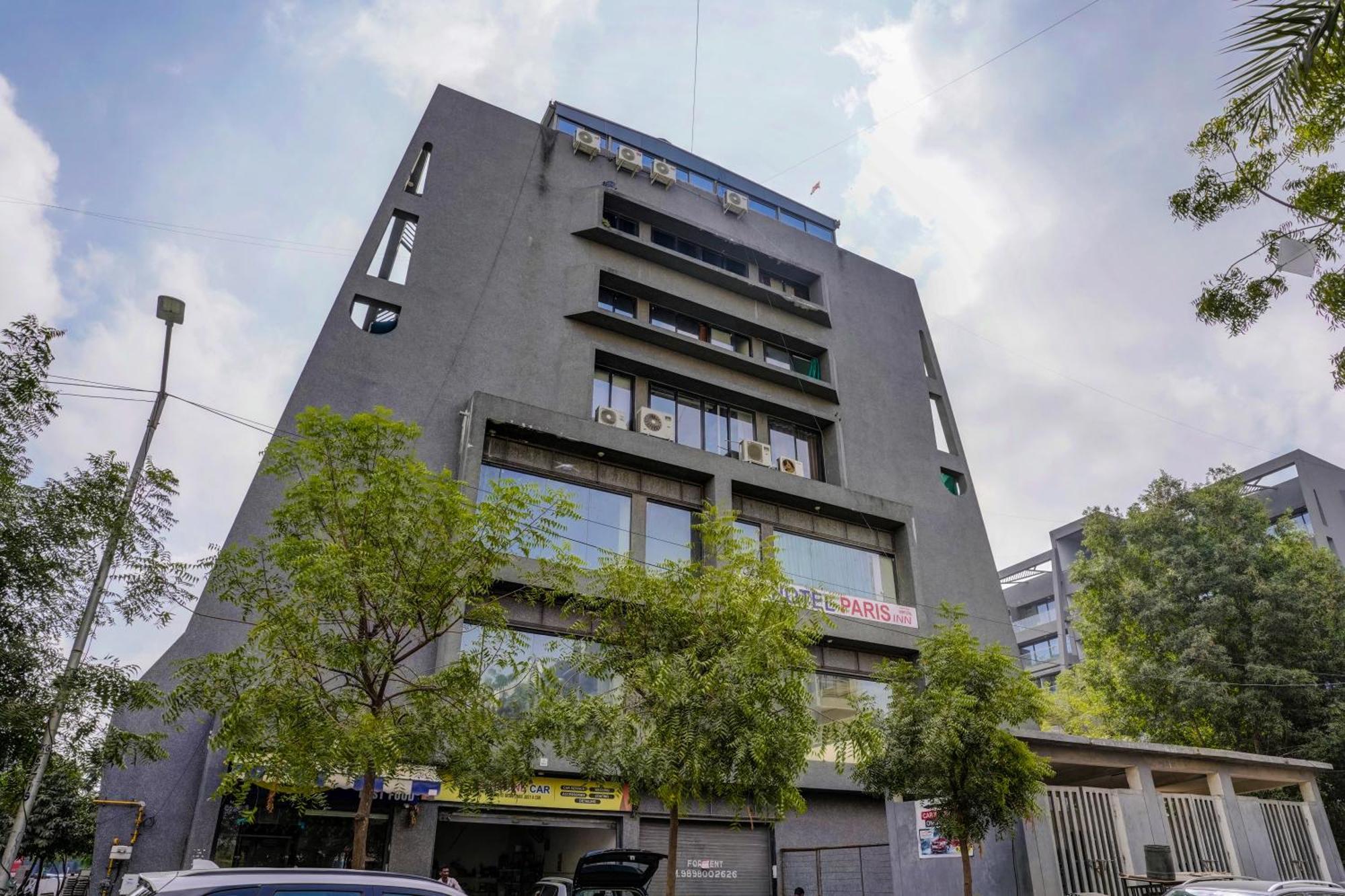 Hotel Paris Plaza Ahmedabad Ngoại thất bức ảnh